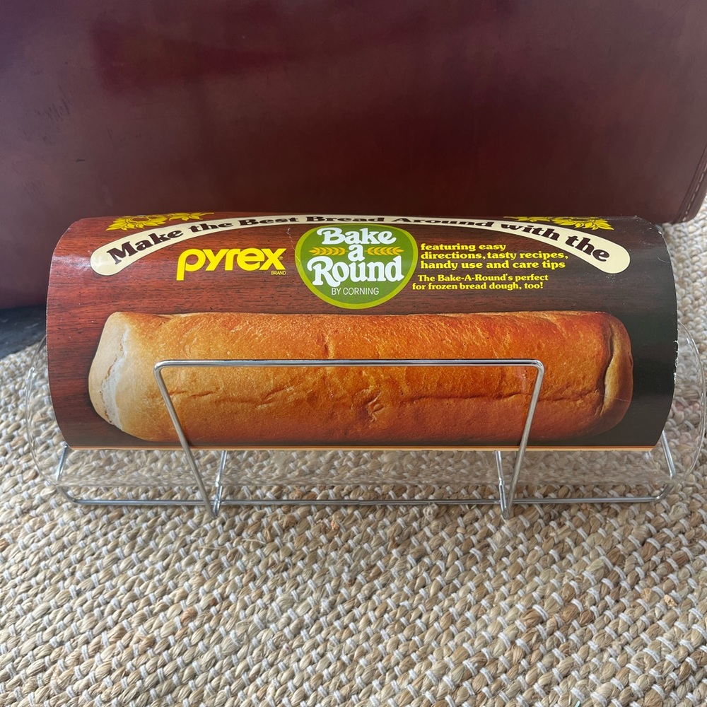 Vintage Pyrex Bake A Round Glass Bread Tube with Metal Rack